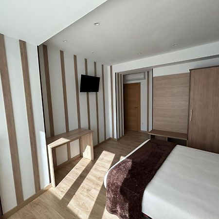 Hotel Calahorra Centro Esterno foto
